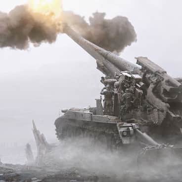 Artillery Battery by Jordi van Hees
